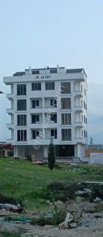 Merkezi Konum Çarşı Pazar Yakını Yerden Isıtmalı Sıfır 2+1 Lüx Kiralık Daire