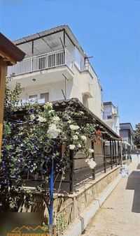 Özgün Gm'den- Denize İlk Sitede, Avm'ye Yakın Satılık Yazlık