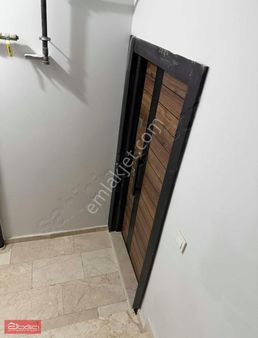 Acil Satılık Mehmetakif Mahallesinde Asansörlü Dubleks Daire