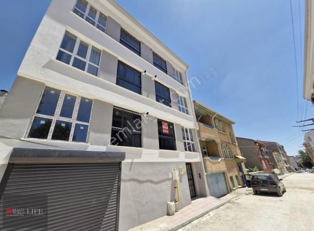 Rw Lıfe// Emek Mh Duyarlı Sk Sıfır Kiralık 1+1 Daire