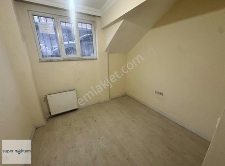 Mehmet Akif'te Satılık İskanlı Yeni Bina 1+1 Bahçe Kat Daire