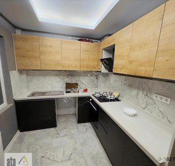 "fırsat" Hoşdere Cadde Üstünde Full Yapılı 3+1 Daire