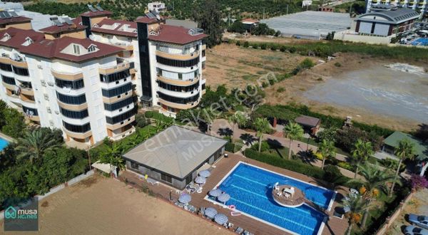 Alanya Demirtaş Mah.2+1 Denize Sıfır, Site İçerisnde Ferah Daire