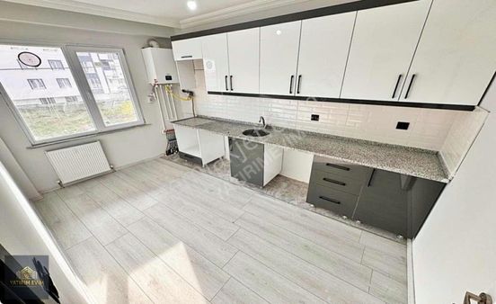 Yatırım Evimden İskanlı,kombili,ön Cephe Yüksek Giriş Fırsat 2+1