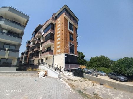 Işıkhan Emlak'tan Altınkumda 4 Yaşında Satılık 4+1 Dupleks