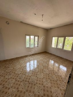 Sürer Emlak`tan Satılık Fırsat Müstakil Evimiz 400 M2 Kare Olmaktadır