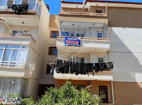 ▄vega▄gayrimenkul▄kıbrısköy Site İçinde 3+1 Yapılı Daire...!