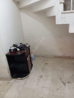 Üçkardeşler Emlakta Satılık Daire Esenler