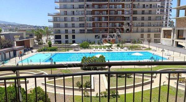 Liya Marin 1 De Muhteşem Havuz Manzaralı 2+1 Lüx Daire