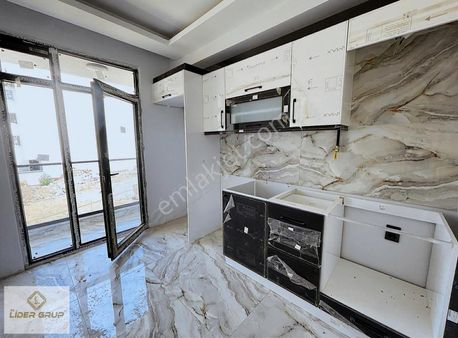 Eslider Emlaktan Çamlıca Da Satılık 2+1