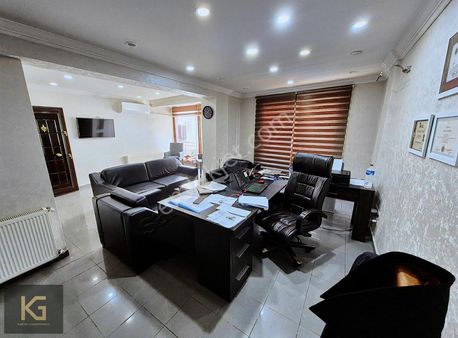 M. Kemalpaşa Mahallesinde Vergi Dairesinin Yanında Ofis