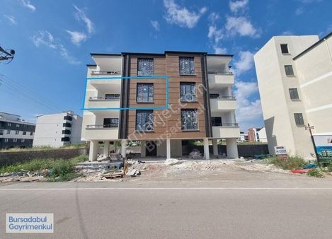 Bursadabul'dan Barış Mah. Köşe Ara Kat 2+1 Sıfır Daire