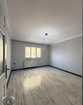 Turgut Özal Bulvar Üzerinde 4+1 Daire