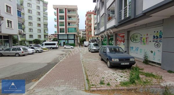 Yunus Çelebi Den Kiracılı Satılık Dükkan(3 Adet)