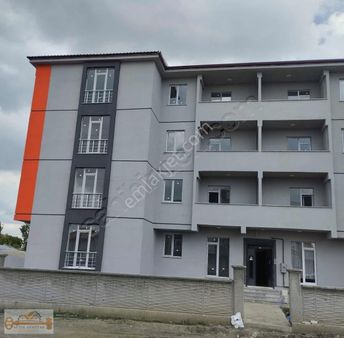 Yeni Şehir Mahallesinde Satılık 3+1