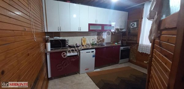 Mithatpaşa Mahallesi'nde 2 Katlı Müstakil Alternatifsiz Fırsat