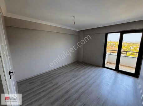 İzmit Kabaoğlu 5+2 Müstakil Sıfır,doğa Manzaralı Fırsat Villa