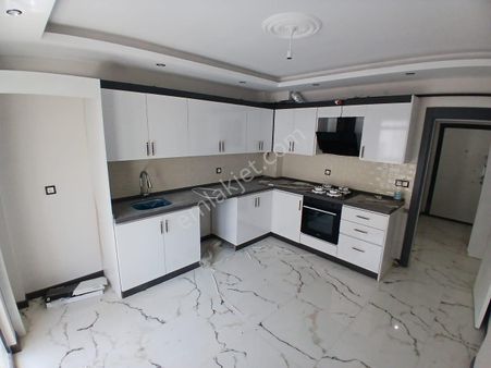 Çamlıca Mahallesinde Satılık Ultra Lüks 2+1 Daire