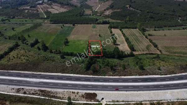 Remax Mavi Furkan Keskin'den Karasu'da Satılık 1906m2 Tarla