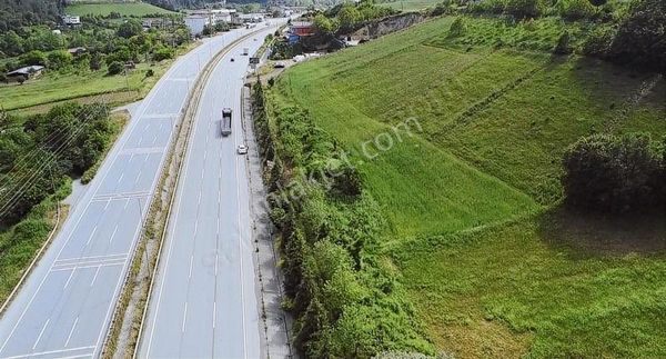 **can Emlaktan Ankara Yoluna Cephe Satılık Tarla **