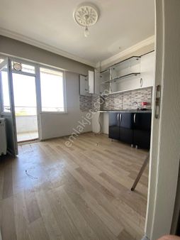 İ&s Gayrimenkul Den Satılık 2+1 Arakat Mükemmel Güney Cephede Ferah Lüks Daire