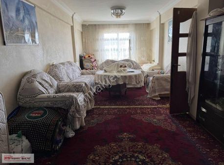 Es Emlaktan Fevziçakmak Mah.2+1 Geniş Daire