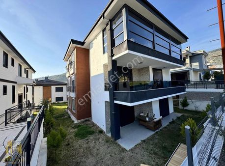 Emlak 58,den Altınolukta Müstakil Bahçeli 3+1 Ayrı Mutfak Dublex