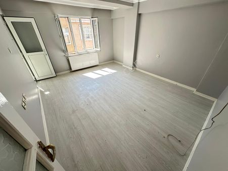 Erpay İnşaat'tan 50.yıl Mah 2+1 90m² Satılık Arakat Daire
