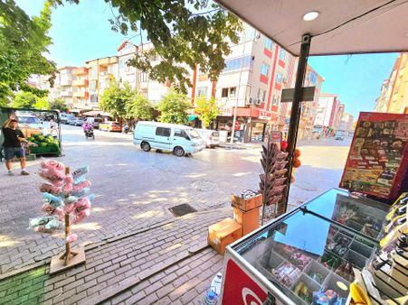 Gönen Gündoğdu Ayvacık Caddesin'de Devren Kiralık Market