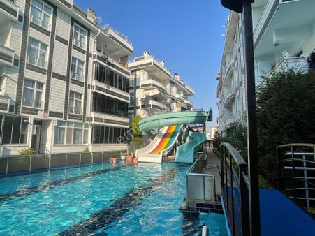 Karasu Yeşilvadi2 Sitesinde Aquaparklı Satılık 2+1 Daire Gülşen Palta'dan