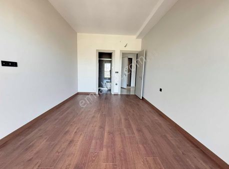 0.99 Dan Başlayan Kredi İmkanı 4+1 Ebeveyn Banyolu Satılık Daire