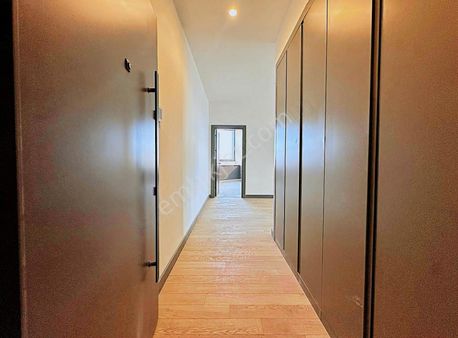 Mahall Bomonti 45.kat Deniz Manzaralı Satılık 135m2 3+1 Ofis