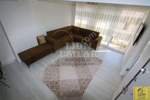 Erdek Yalı Mahallesi'nde Satılık Şahane Tasarımlı Denize Çok Yakın 1+1 Daire