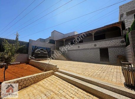 Ezel Emlaktan Şahinbey Yeşilkent Te Satılık Bağ Evi