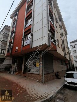 (acill) Yenibosna Necip Fazıl Lisesine Yakın Satılık Küşe Dükkan