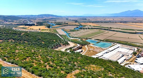 Bozseki'de Kelepir Fiyata Manzaralı 3 Adet Yan Yana Arsa