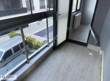 Mudanya Güzelyalı Sitelerde Havuzlu 3+1 Sıfır Daire