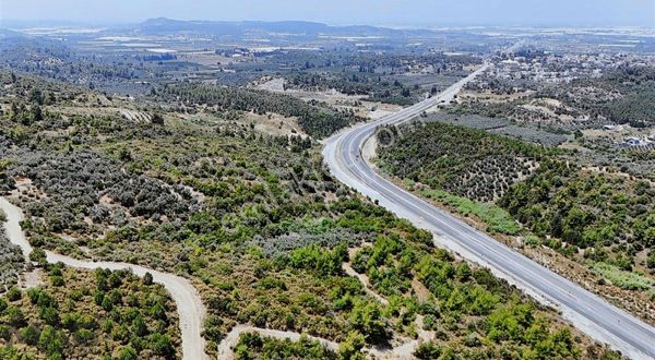 Yeni Antalya Konya Yolunda Asfalt Cephe 14.050 M2 Arazi