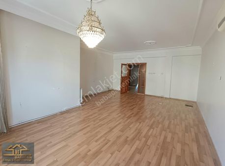 Babacandan Yenişehir'de Doğalgazlı-parkeli-asansörlü 3+1 Ara Kat