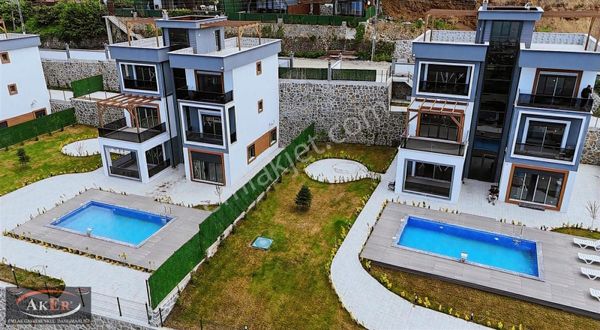 Aker Emlaktan Sapanca İlmiye De Ultra Lüx Müstakil Villa