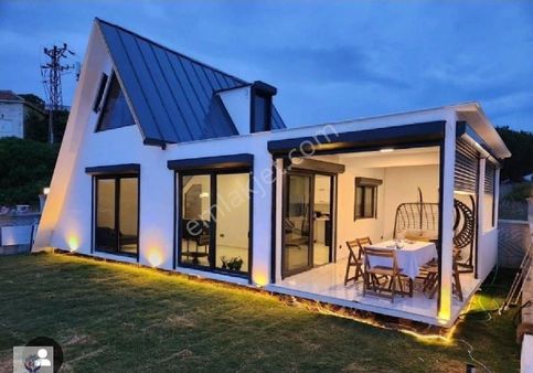 Seferihisar Ömür Beldesinde Tam Müstakil Modern Dizayn Yazlık