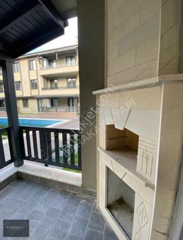 Bayram Fırsat! Sahile 150m!! Verandalı-bahçeli-havuzlu Sıfır