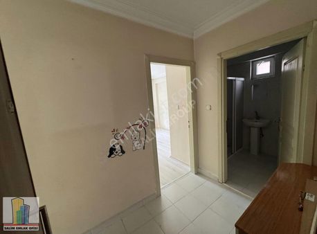 Güvenevler Mh.'de Satılık, 2+1, Doğalgazlı, Geniş Daire