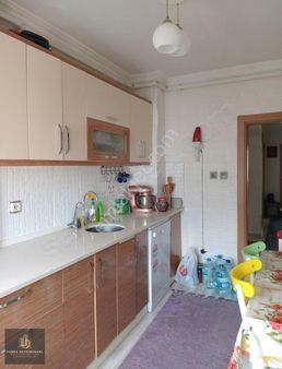 Cadde Cepheli Karanlık Odası Yok 3+1 Satılık Daire