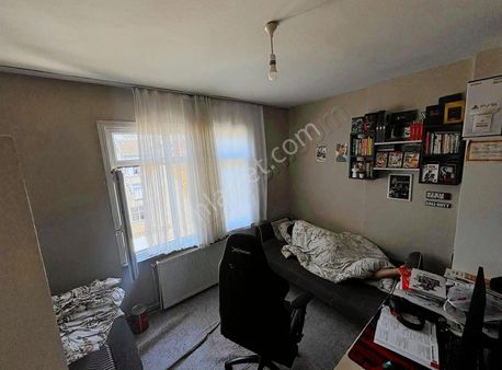 Mehmet Akif Mah Satılık 2+1 Cadde Üzeri Dairende Daire