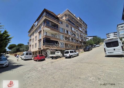 Ay Emlak'tan İskele Merkezde Asansörlü 2+1 Daire