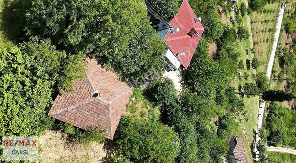 Sadece Arsa Değil,hazır Bir Hayat! 2 Ev + Ahır + Bahçe + Manzara