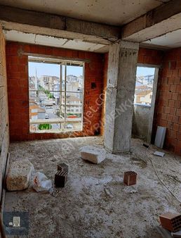 Han Gayrımenkulden Çayırova'da Satılık Üst Dublex