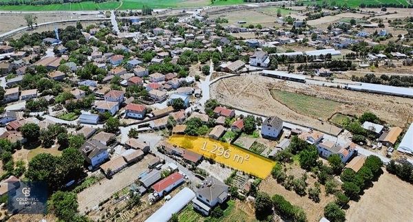 Çatalca Ormanlı Köy Merkezi'nde Tek Tapulu 1.296 M² Satılık Arsa