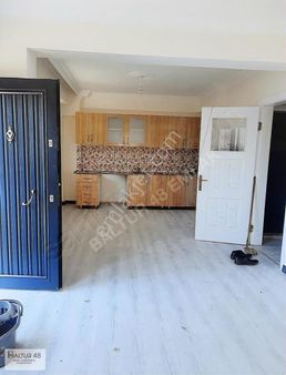 Fethiye Patlangıç Mh 2 Adet Ayrı Mustakil Girişli 3+1 Daireler